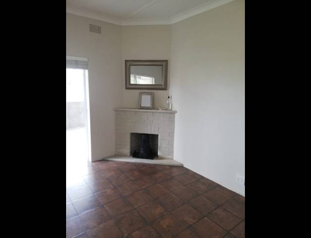 2 BEDROOM SEMI DETACHED RENTED IN CAMBRIDGE WEST